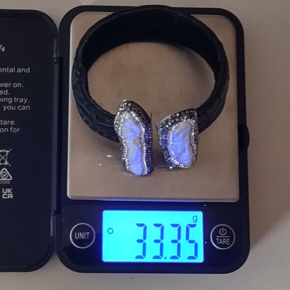 VINTAGE .925 STERLING SILVER LEATHER BAND PEARL CUFF BRACELET - Picture 13 of 14